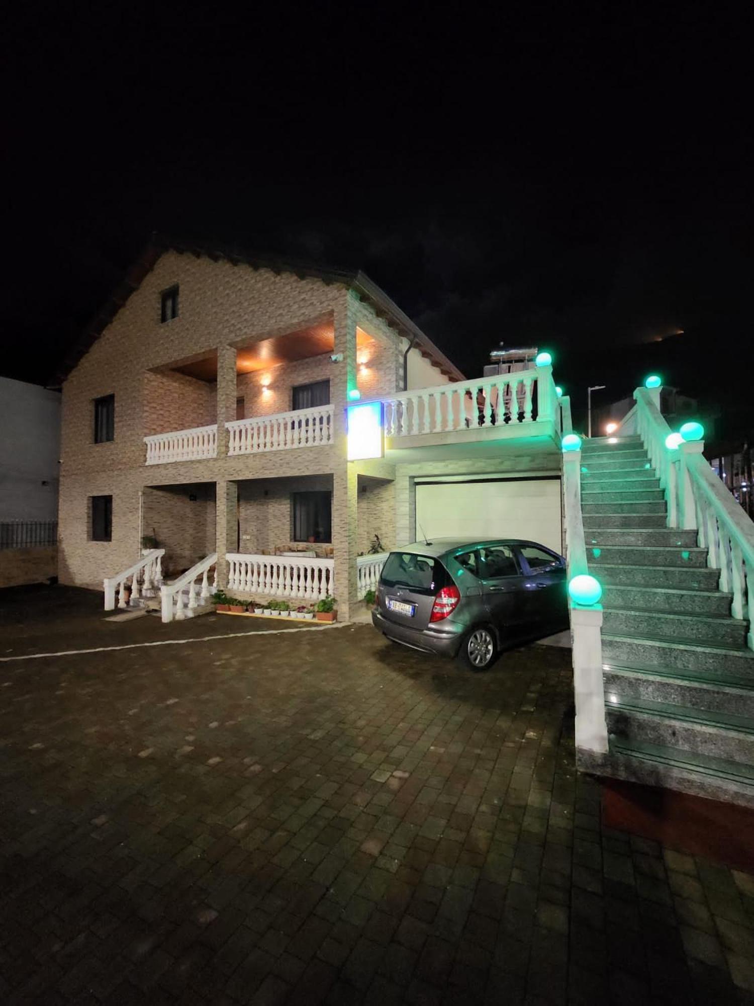 Hotel Casa Vacanze Shiroke Екстер'єр фото