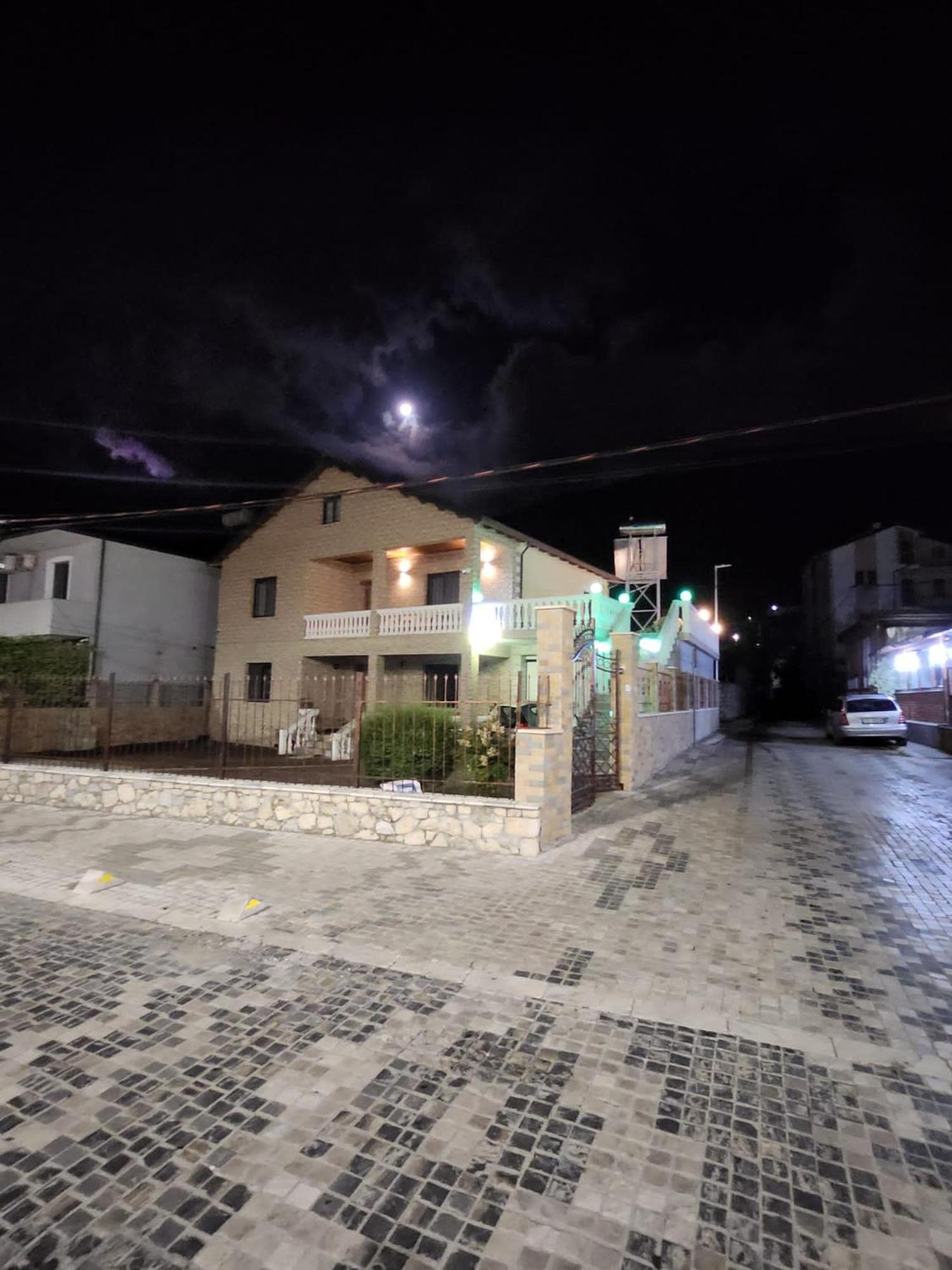 Hotel Casa Vacanze Shiroke Екстер'єр фото