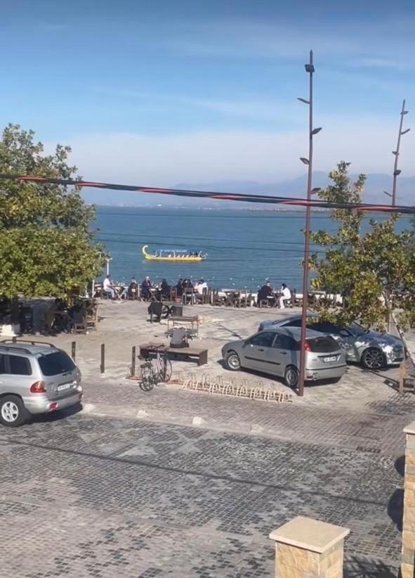 Hotel Casa Vacanze Shiroke Екстер'єр фото